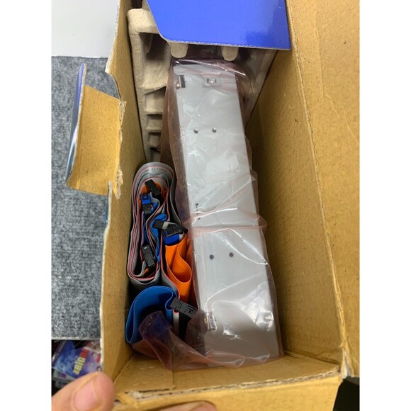 Liteon 8x dvd+r/+rw dvd/cd rewritable drive - Picture 3 of 3